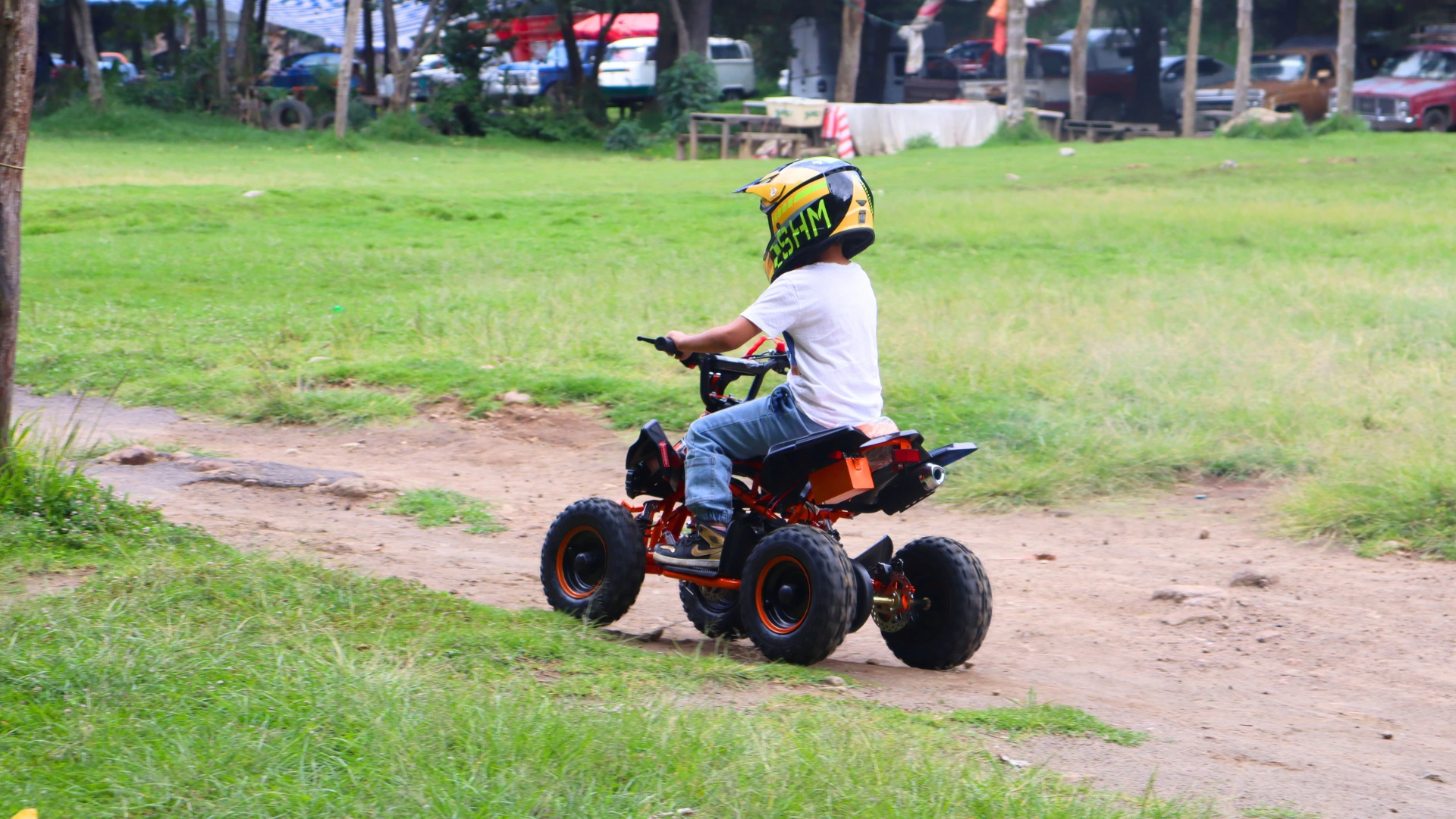 Cliente de Shahoma con una minimoto